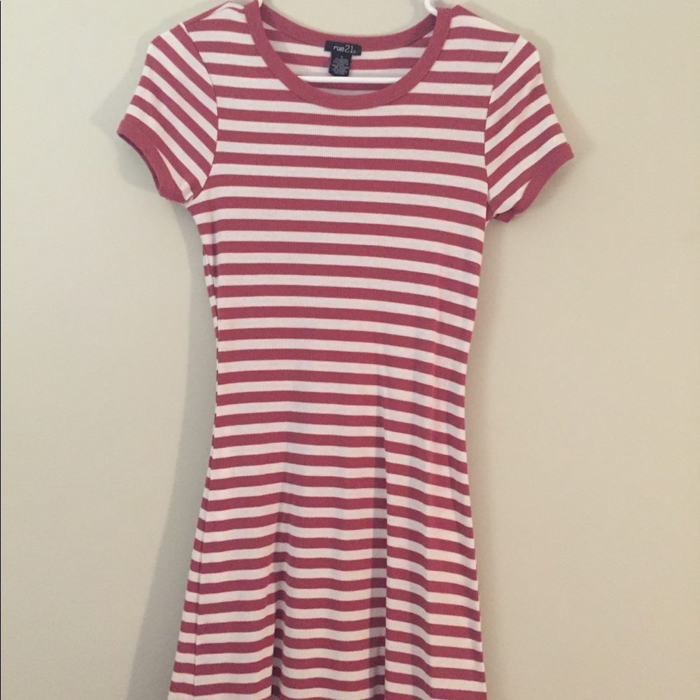 Rue 21 Dress